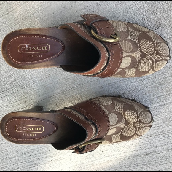 ♦️SOLD♦️Coach Sable Clogs heels - Picture 6 of 7